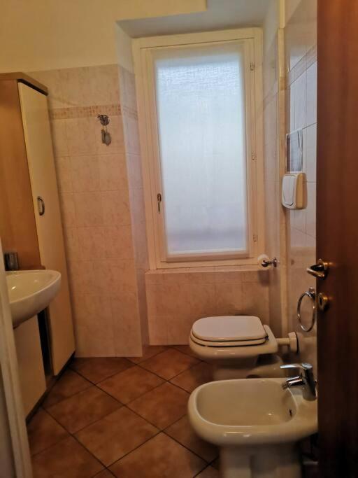 Casa Vacanze Il Tuffetto Olginate Exterior foto